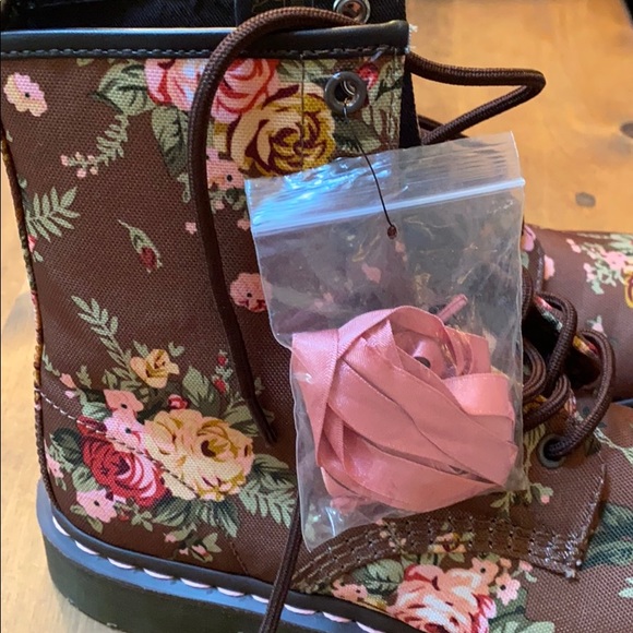 SOLD. Dr. Martens 1460 Brown Floral Canvas - Picture 2 of 8